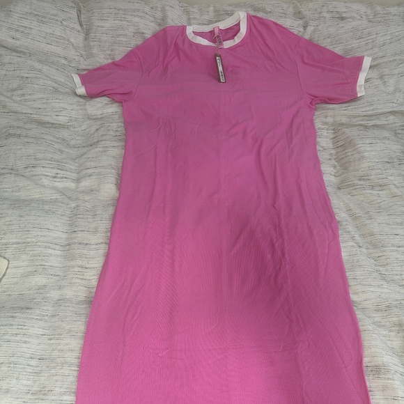 Pink Maxi Dress - Picture 4 of 8